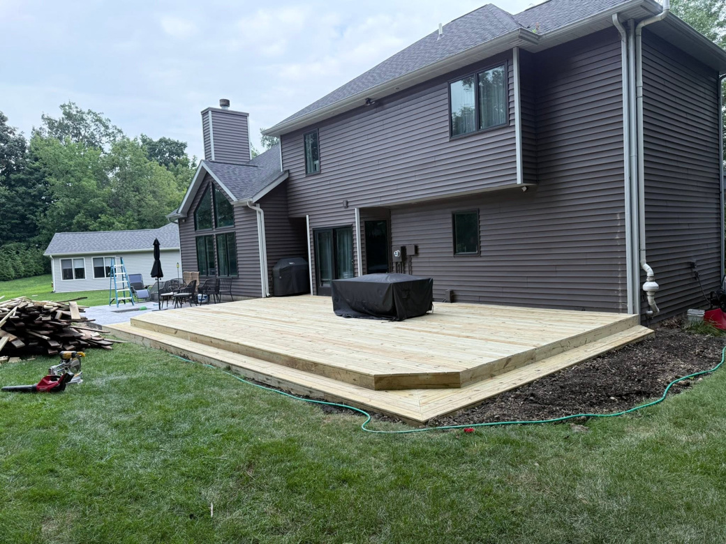 Wood deck and outdoor living space on a Northeast Indiana home